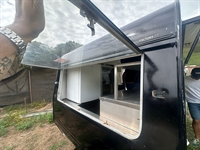 fully equipped food truck - 3