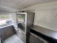 fully equipped food truck - 1